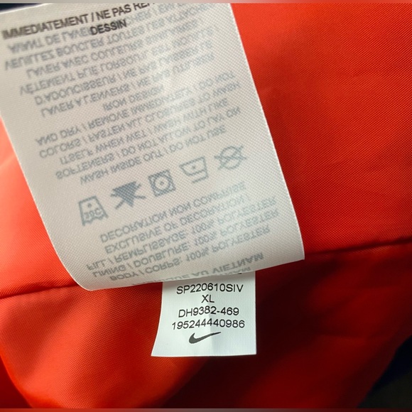 Nike x NBA Basketball 75th Anniversary Authentic Satin Jacket Men’s Size XL - Picture 12 of 12